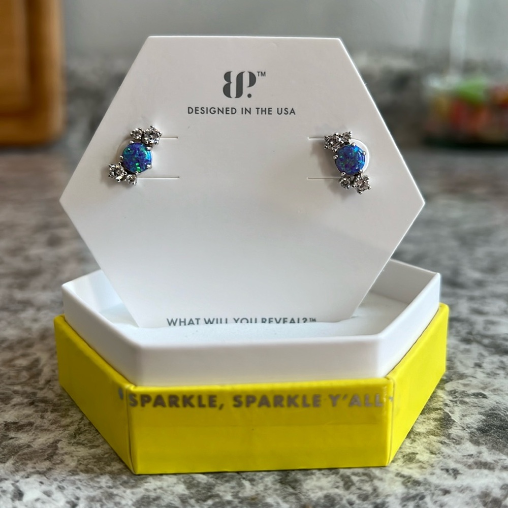 She’s A Delight Bomb Party earrings